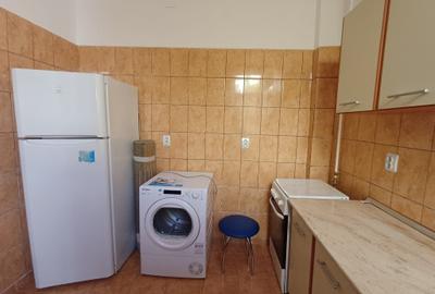 Apartament cu 2 camere semidecomandat în P-ța Unirii - 7