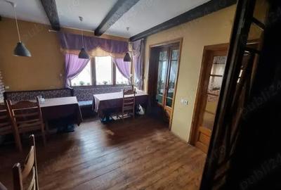 Spațiu comercial, de 300 mp, în Central - 16