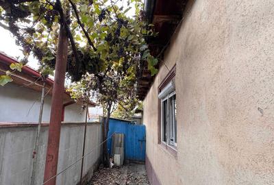 Casă cu 4 camere în Central - 3