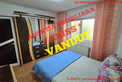 Apartament cu 4 camere decomandat în Găvana - 1