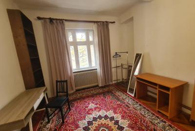 Garsonieră decomandată, mobilată în P-ța Romană - 13