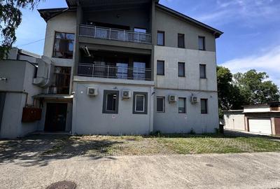 Apartament cu 3 camere decomandat în Central - 2