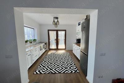 Casă cu 4 camere în Central - 7