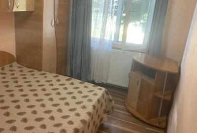Apartament cu 3 camere semidecomandat în Central - 2