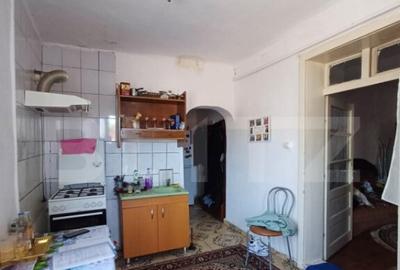 Casa individuala cu 4 camere, teren 857 mp, zona Materna - 12