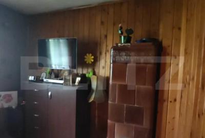 Casă cu 2 camere cu Teren 150 Mp în Zărnești - 1