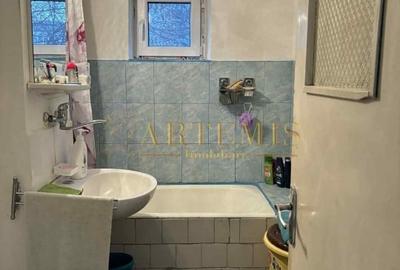 Apartament de 2 camere, decomandat, 51 mp., zona Stefan cel Mare - 7