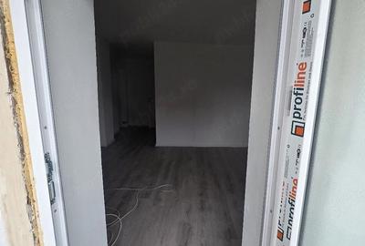 Casă cu 2 camere cu Teren 700 Mp în Orțișoara - 1
