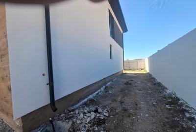 Duplex cu 4 camere cu Canalizare în Bragadiru - 11