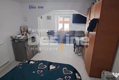 Casă cu 2 camere cu Teren 100 Mp în Galata - 2