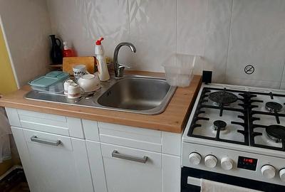 Apartament cu 4 camere semidecomandat în Circumvalațiunii - 19