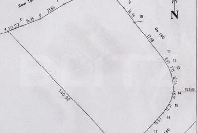 Teren de 10000 mp, în Central