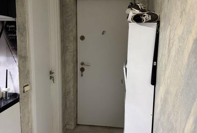 Apartament cu 3 camere semidecomandat în Rahova - 1