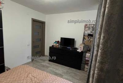 Apartament cu 3 camere semidecomandat, mobilat în Tei - 4
