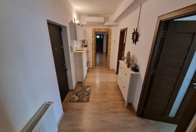 Apartament cu 3 camere de vânzare în zona Primo - 8