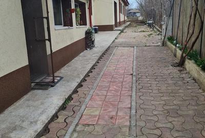 Casă cu 6 camere cu Teren 1500 Mp în Central - 2