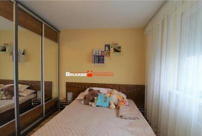 DUPLEX IN CARTIERUL ONCEA CU PARCARE SI CURTE - 5