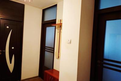 Garsonieră decomandată în Cug - 9