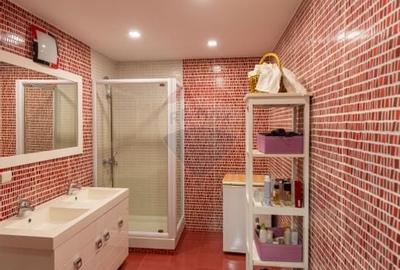 Apartament cu 3 camere de vanzare, mobilat-utilat, Confort City - 17