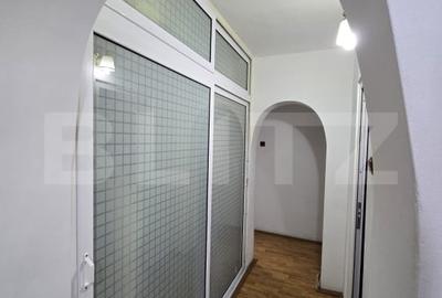 Apartament cu 2 camere, decomandat Zona Sara - 6