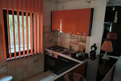 Apartament cu 2 camere decomandat în Central - 4