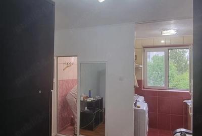 Garsonieră semidecomandată în Rahova - 4