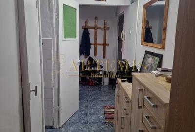 Apartament de 3 camere, decomandat, 64  mp., zona Decebal. - 6