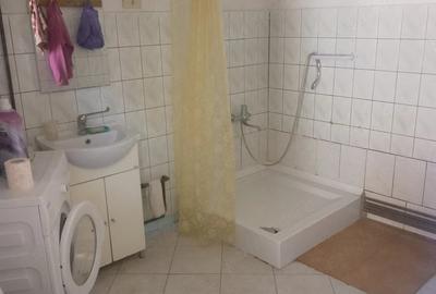 Casă cu 6 camere cu Teren 500 Mp în Moșnița Veche - 5