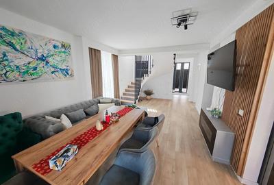 Casă cu Teren 265 Mp în Mogoșoaia - 1