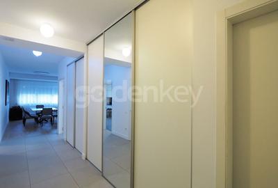 Apartament cu 5 camere decomandat, mobilat în Băneasa - 29