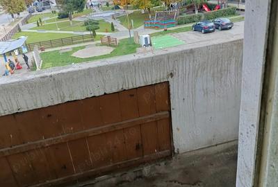 Vind garsoniera 2 camere - 1