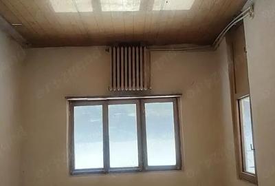 Apartament cu 3 camere decomandat în Central - 9