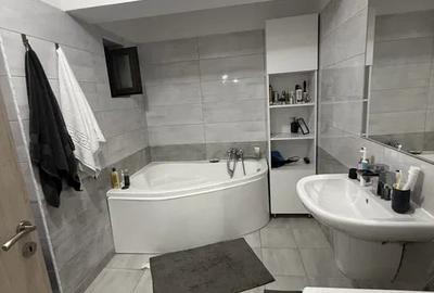 Apartament 2 camere, decomandat, 100 mp, centrala, metrou, Bucurestii Noi Apartament 2 camere, decomandat, 100 mp, centrala, metrou, Bucurestii Noi - 8