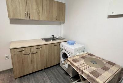 Garsonieră decomandată în Micro 19 - 8