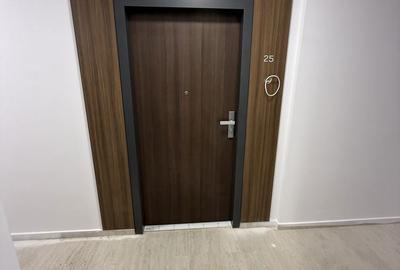 Apartament cu 3 camere decomandat în Exterior Vest - 2
