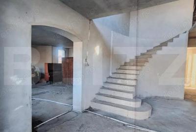 Casă cu Teren 2350 Mp în Priseaca - 7