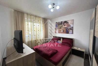 Apartament cu 3 camere semidecomandat, mobilat în Giroc - 14