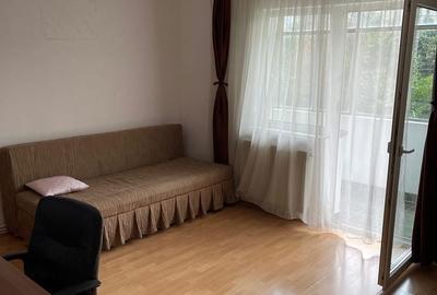 Apartament cu 3 camere decomandat în Florești - 3