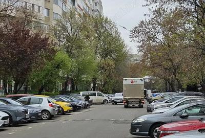 Tineretului piata norilor- etaj 10 10, 7min pina la metrou.liber! - 4