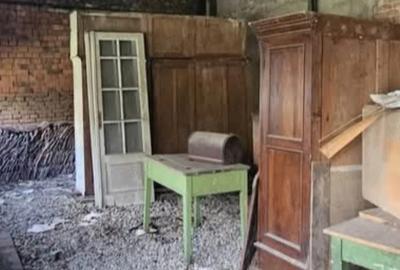 Casă cu 4 camere cu Teren 344 Mp în Central - 11