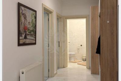 Apartament cu 3 camere în 9 Mai