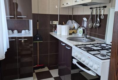 Apartament cu 2 camere semidecomandat în Trivale - 2