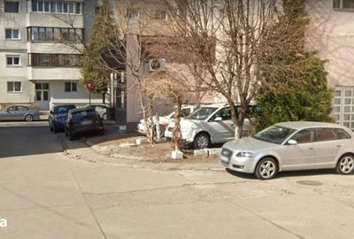 Spațiu comercial, de 300 mp, în Bistrița Lac - 2