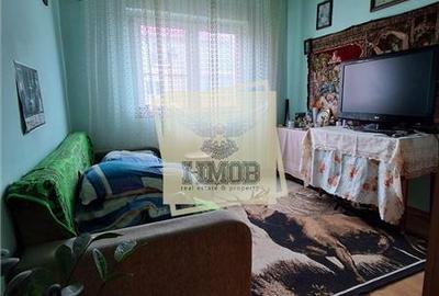 Apartament cu 3 camere decomandat în Turnișor - 4