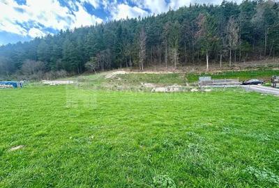 Comision 0%! Teren de vanzare in Moieciu de Jos langa cofetaria Panner - 2