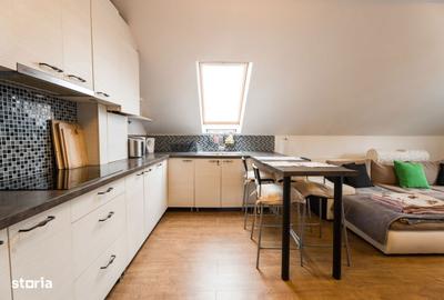 Apartament cu 3 camere decomandat în Central - 3