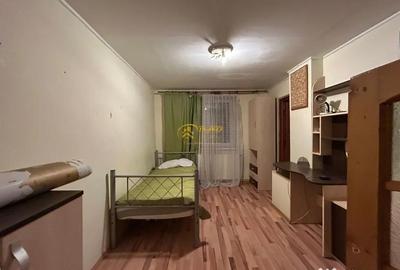 Apartament cu 4 camere semidecomandat în Cug - 3