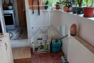 Apartament cu 2 camere decomandat în Triaj - 4