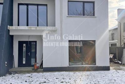 Casă cu 3 camere cu Teren 342 Mp în Central - 9
