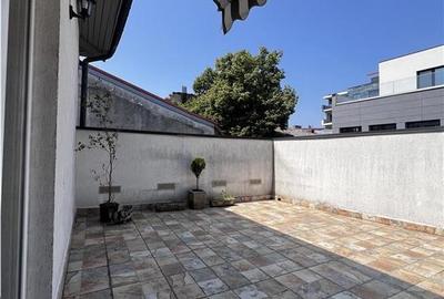 Vila interbelica eleganta complet renovata Vila interbelica eleganta complet renovata - 2